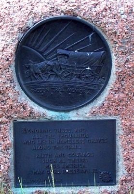 Oregon Trail Memorial Marker plaque image. Click for full size.