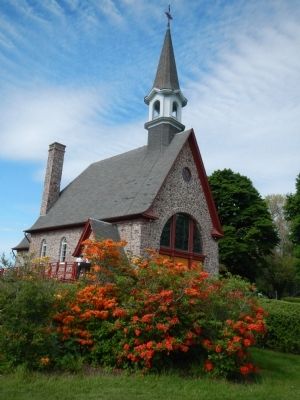 The Memorial Church image. Click for full size.