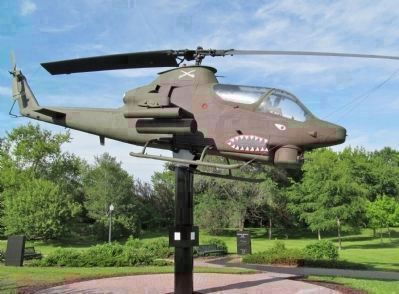Bell AH-1S Huey Cobra Attack Helicopter image. Click for full size.