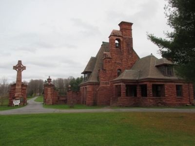 Bayside Cemetery Gatehouse. Click for full size. Bayside Cemetery Gatehouse image. Click for full size.