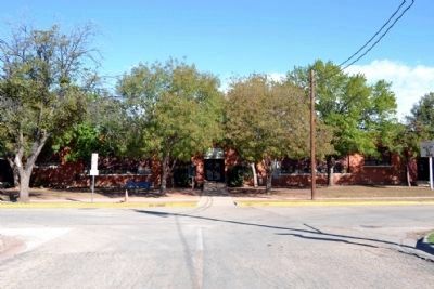 Entrance to Woodson School image. Click for full size.