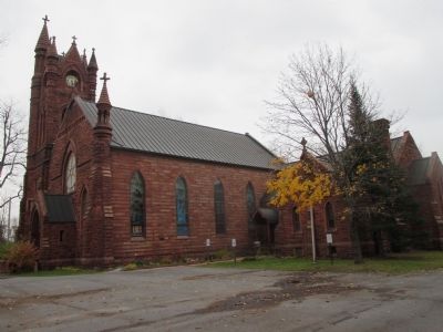 Trinity Episcopal Church - West Side image. Click for full size.