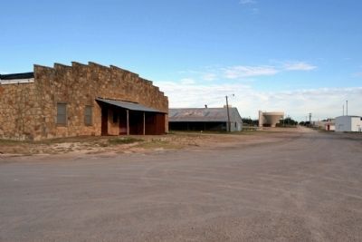 View to North Along Avenue G. Click for full size. View to North Along Avenue G image. Click for full size.