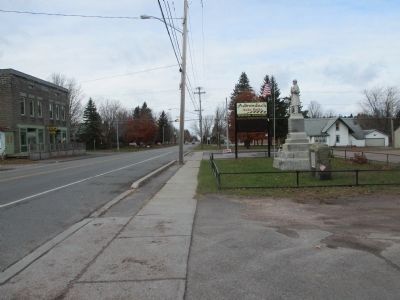 Bangor Civil War Memorial - Westward on US 11 image. Click for full size.