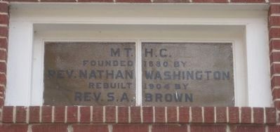 Window above the entrance doors of Mt. Hope Baptist Church image. Click for full size.