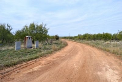View to West Along County Road 471 image. Click for full size.