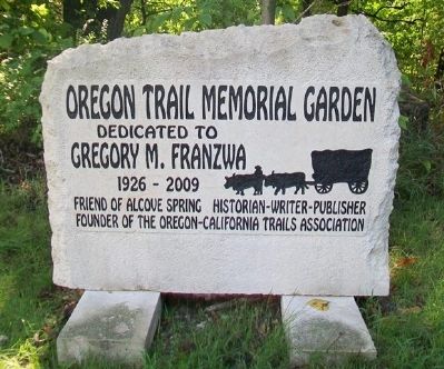 Oregon Trail Memorial Garden Marker image. Click for full size.