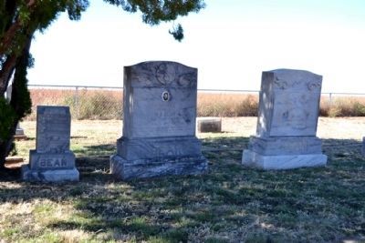 Burial Place of William and Birdie Bean in Spring Creek Cemetery image. Click for full size.