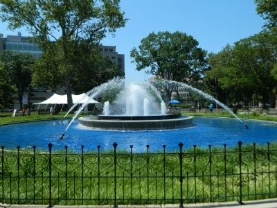 Fountain at Franklin Park image. Click for full size.