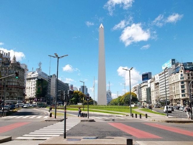El Obelisco de Buenos Aires image. Click for full size.
