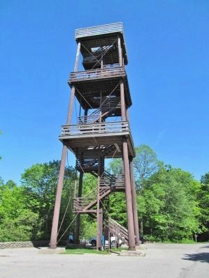 Nearby Eagle Tower image. Click for full size.