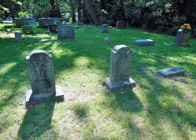 Locust Grove Cemetery image. Click for full size.