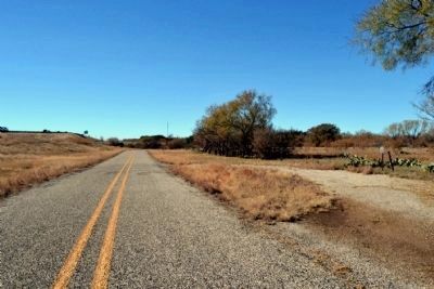 View to West Along I-20 Frontage Road image. Click for full size.