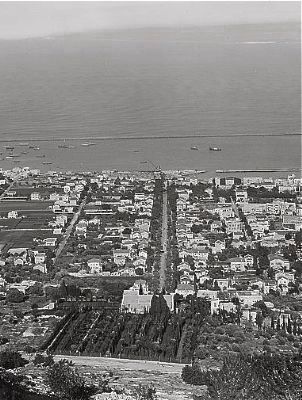 <i> Haifa & environs. Haifa. The new section. (Showing the Tomb of Abbas Effendi)</i> image. Click for full size.