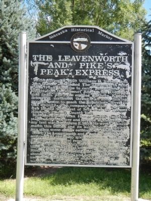 The Leavenworth and Pike�s Peak Express Marker image. Click for full size.