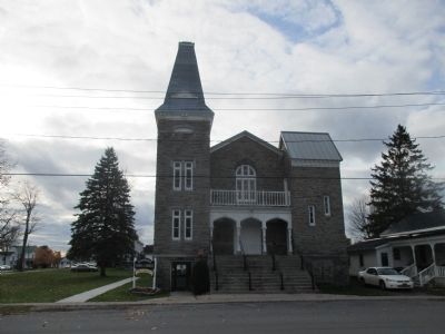 "15 Town Hall, 1884." as on the marker image. Click for full size.