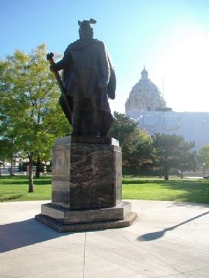 Leif Erikson Monument. Click for full size. Leif Erikson Monument image. Click for full size.