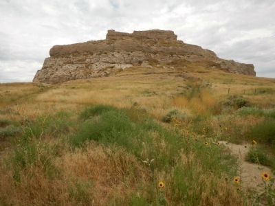 Courthouse Rock image. Click for full size.