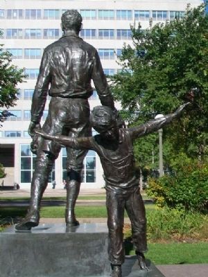 Charles A. Lindbergh: The Boy and the Man Statue image. Click for full size.