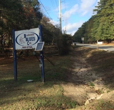 Blues Club sign on Bradfordville Road. Click for full size. Blues Club sign on Bradfordville Road image. Click for full size.