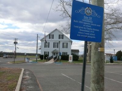 Site of Schoolhouse Marker image. Click for full size.