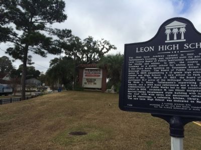 Leon High School Marker looking west on Tennessee Street image. Click for full size.