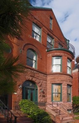 Pratt House<br>9 Logan Circle image. Click for full size.