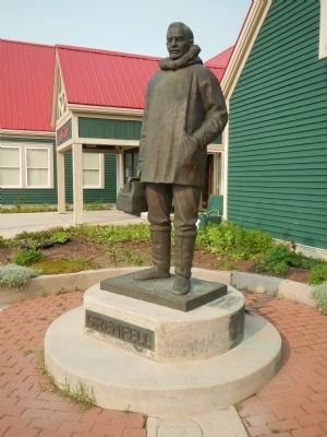 Statue of Sir Wilfred Thomason Grenfell located at the Grenfell Historic Properties. image. Click for full size.
