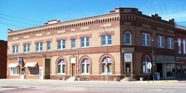 Former Meisner Bank Building. Click for full size. Former Meisner Bank Building image. Click for full size.