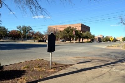 Intersection of Oak Street and S. 4th Street. Click for full size. Intersection of Oak Street and S. 4th Street image. Click for full size.