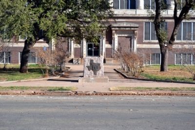 Marker at Front Entrance Sidewalk to 1914 Taylor County Courthouse image. Click for full size.