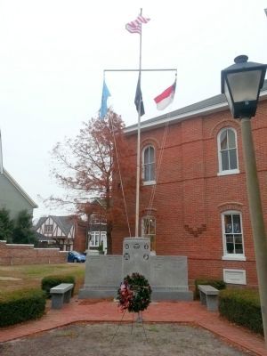 Dare County Veterans Memorial image. Click for full size.