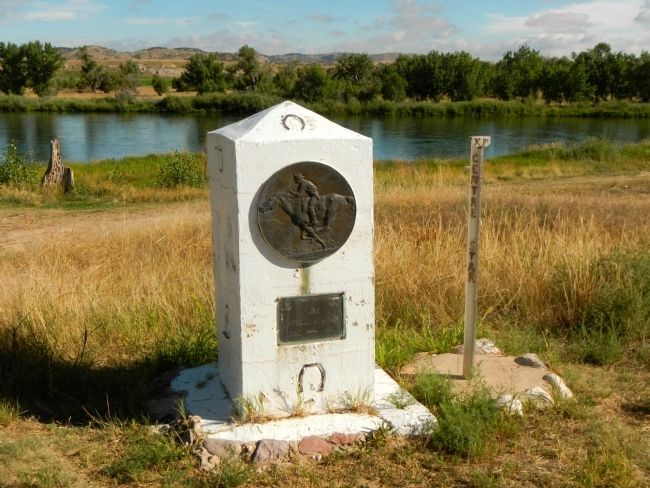 Centre Star Station Marker. Click for full size. Centre Star Station Marker image. Click for full size.