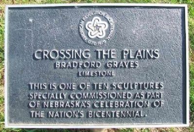 "Crossing the Plains" Bicentennial Sculpture Marker image. Click for full size.