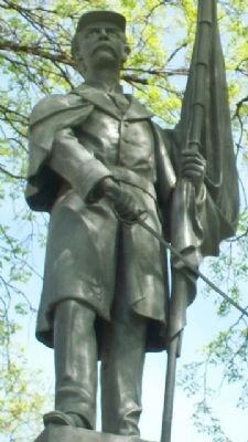 Civil War Memorial Statue. Click for full size. Civil War Memorial Statue image. Click for full size.