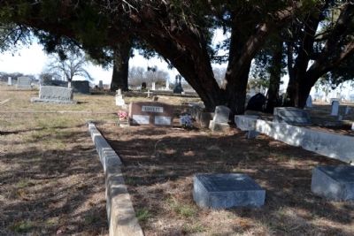 Grave Site of Catherine Martin O'Neal Lovett image. Click for full size.