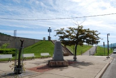 Lock Haven Flood Protection Project Marker image. Click for full size.