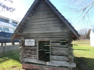Log Smokehouse circa 1820, Rosehill Manor, Davidsonville MD image. Click for full size.