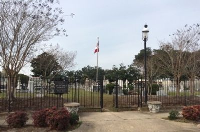 Cemetery gate image. Click for full size.