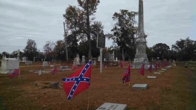 Confederate Memorial Marker, Monument & Graves image. Click for full size.