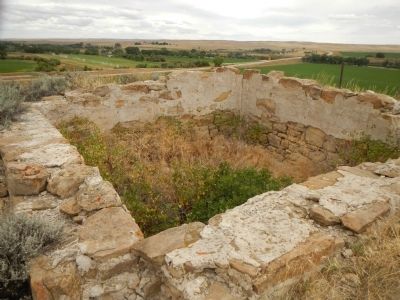 Fort Fetterman cistern. Click for full size. Fort Fetterman cistern image. Click for full size.