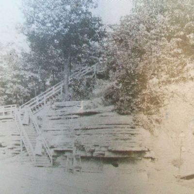 Photo on Sweet Spring Marker image. Click for full size.