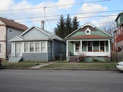 (1) Workman's Cottages - 424 Cedar Ave image. Click for full size.