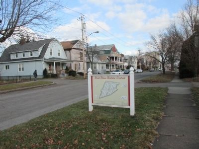 Eastward on Cedar Ave image. Click for full size.