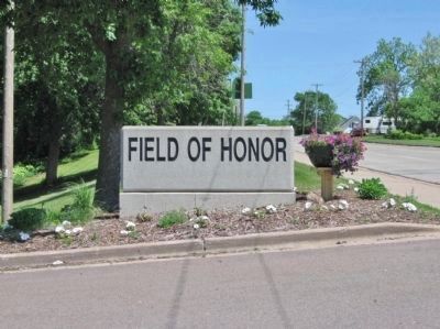 Field of Honor Entrance Monument image. Click for full size.