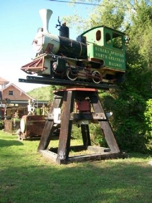 Steam Locomotive and Marker image. Click for full size.
