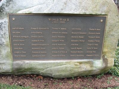 Darien World War II Memorial image. Click for full size.