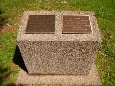 Women's Service Memorial Marker image. Click for full size.