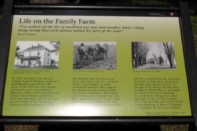 Life on the Family Farm Marker image. Click for full size.