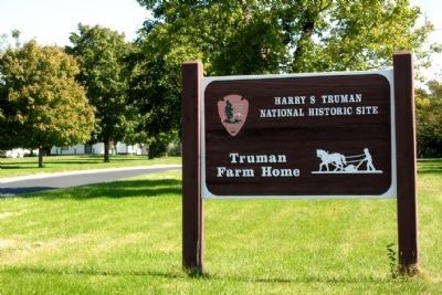 Entrance Sign to Truman Farm Home image. Click for full size.